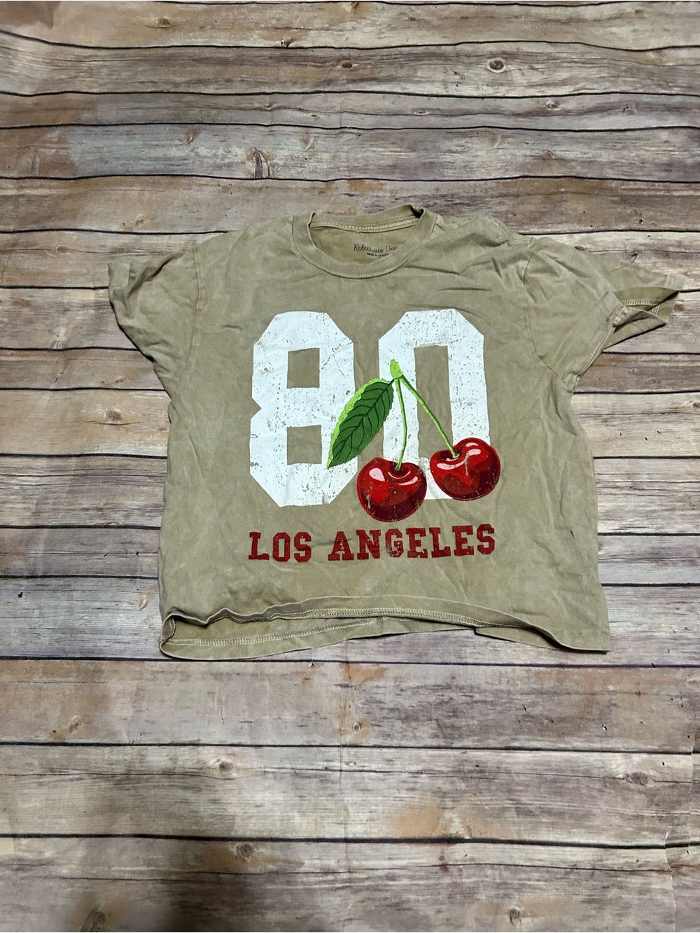 Juniors Los Angeles '80' Cherry Graphic Tee - Olive NEVER WORN WITHOUT TAGS